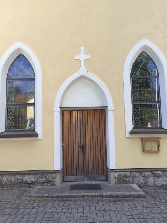 Portal Kirche Unterlaussa / P. Thomas Stellwag OSB altes Portal